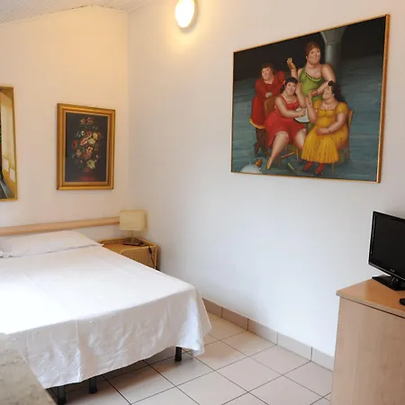 Apartahotel Victoria Carso 2*