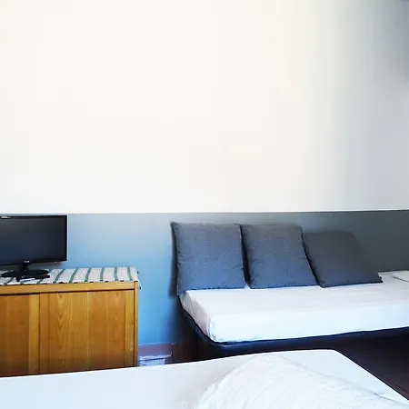 Lejlighedshotel Victoria Carso 2*